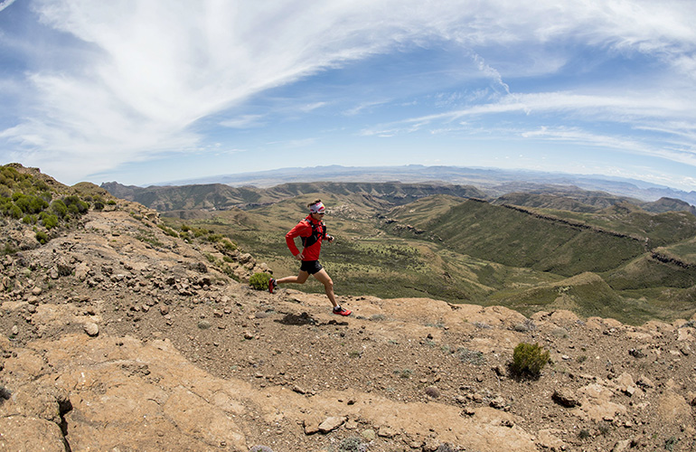 Ryan checks his Suunto Ambit once every 30 minutes. ©Kelvin Trautman / Red Bull Content Pool